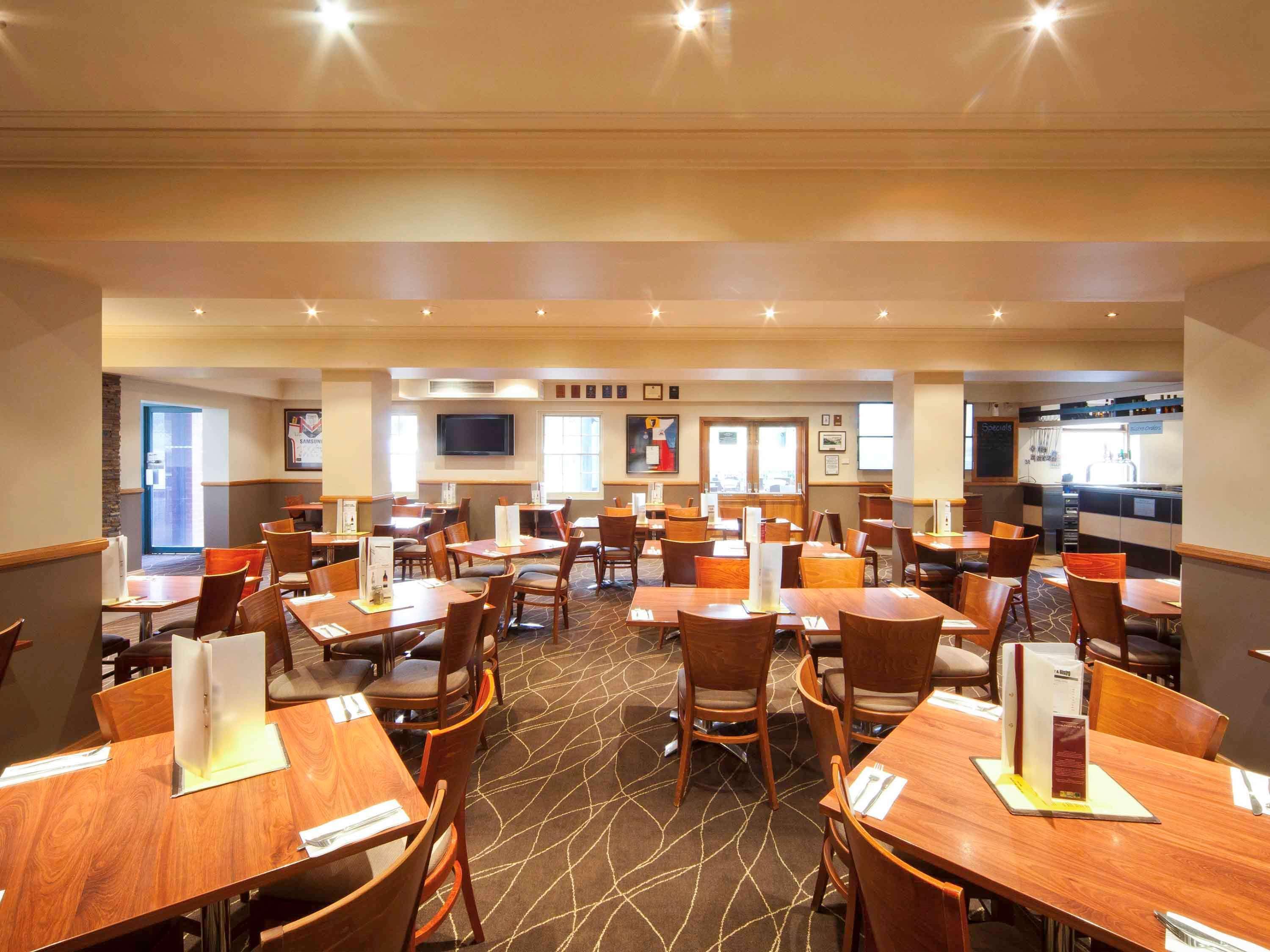 Mercure Canberra Exteriér fotografie